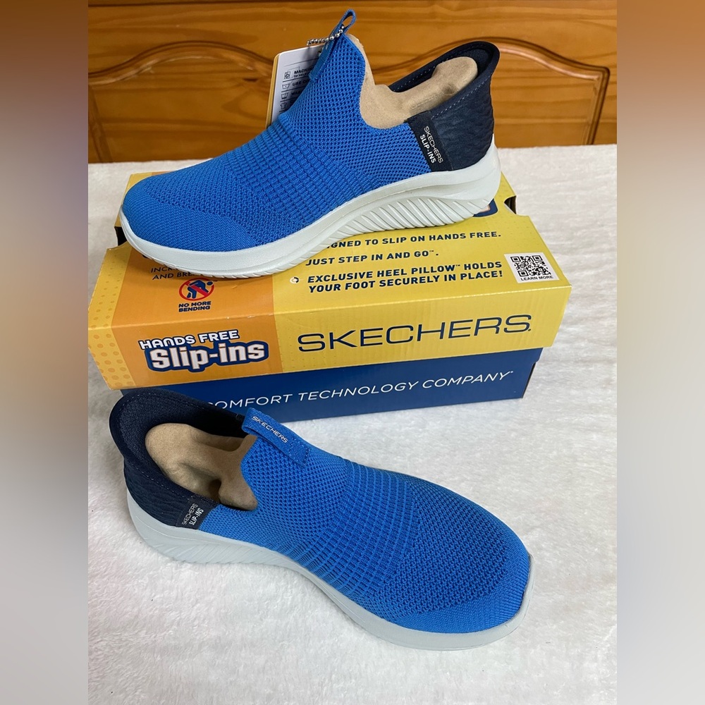 New boys Skechers Blue Slip-On gym Shoes Slip on Sneakers
